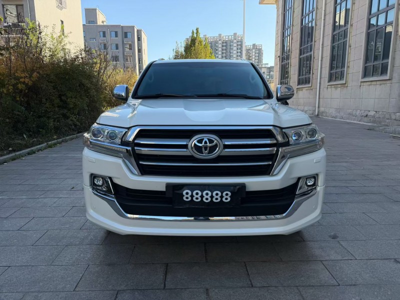 唐山23年丰田兰德酷路泽1