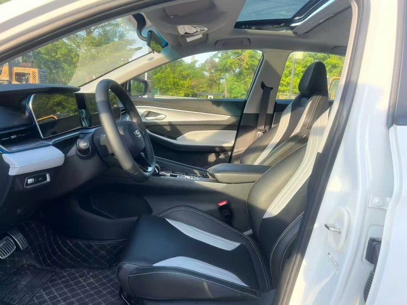 汕头24年吉利缤瑞4