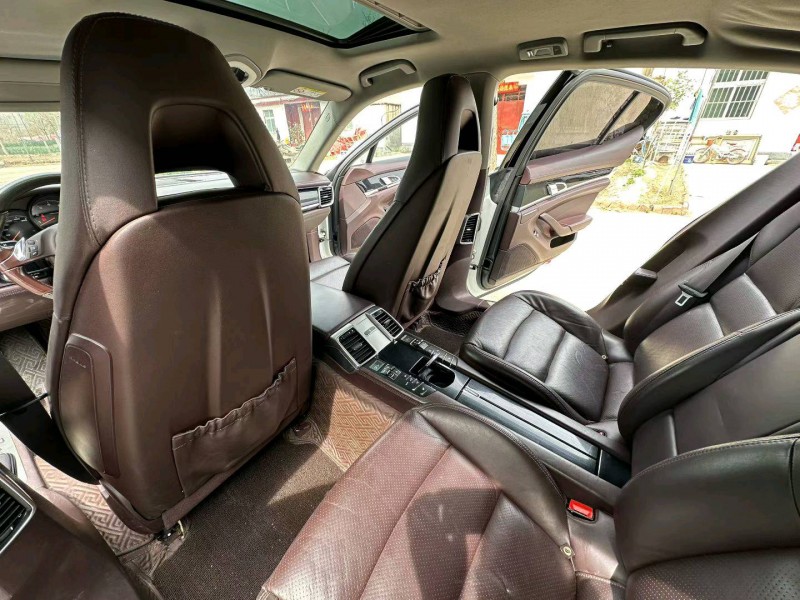 徐州15年保时捷帕拉梅拉5