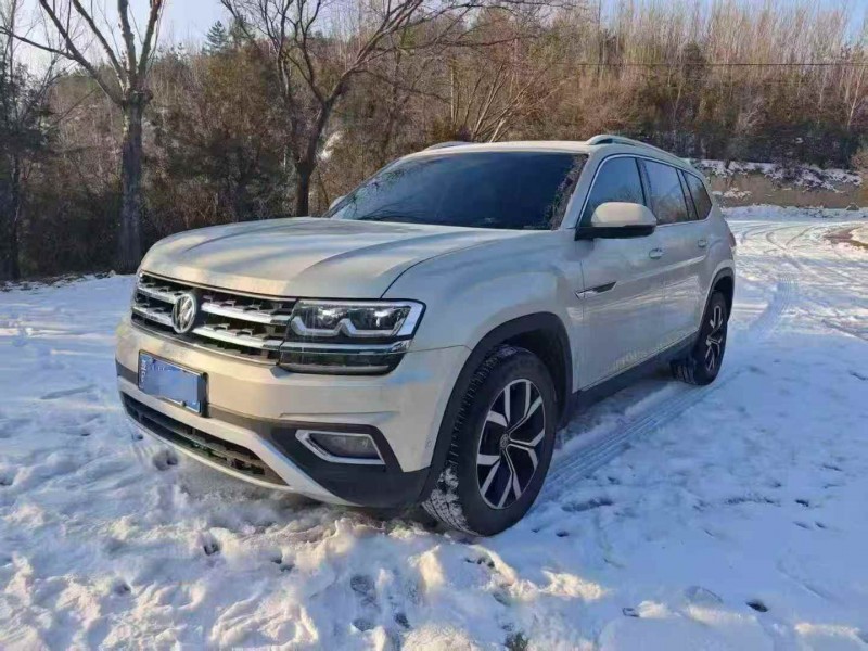 大同17年大众途昂3