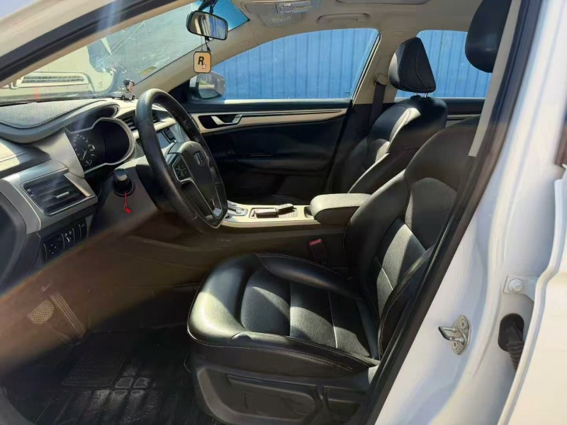 茂名17年吉利帝豪8