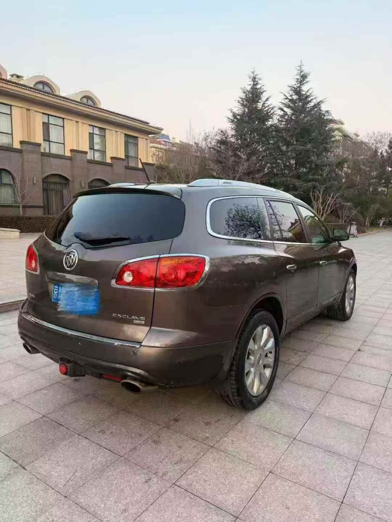 枣庄11年别克昂科雷9