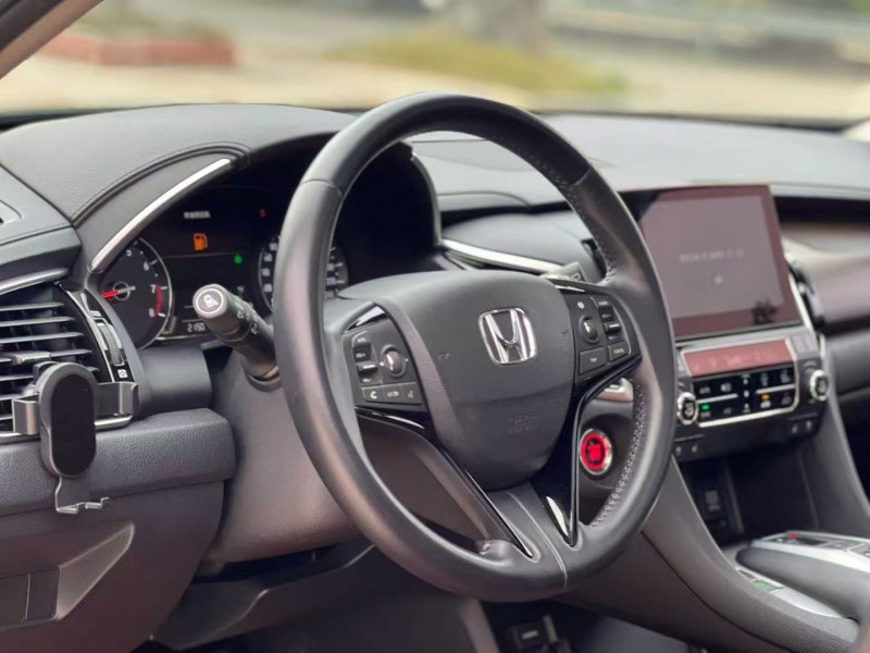 汕头19年本田冠道5