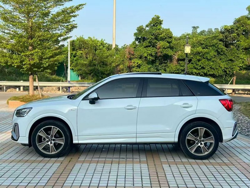 汕头22年奥迪Q23