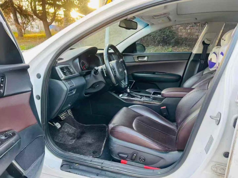 东营16年起亚K56