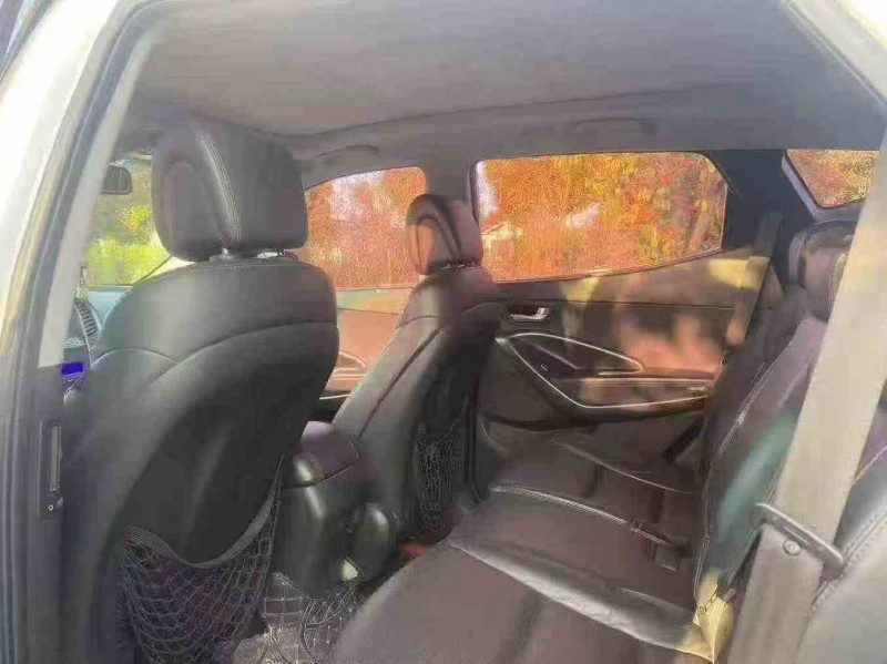 徐州15年现代新胜达4