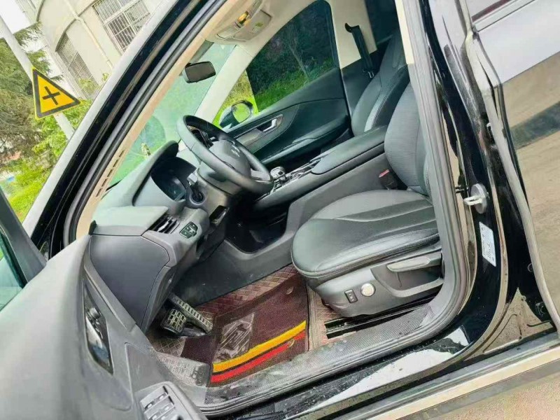 烟台23年红旗E-QM56