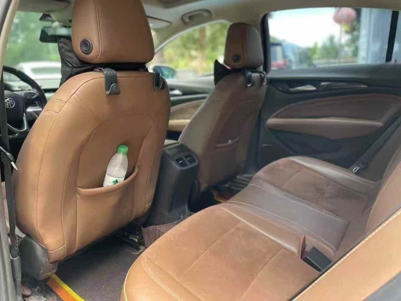 枣庄20年别克君威4