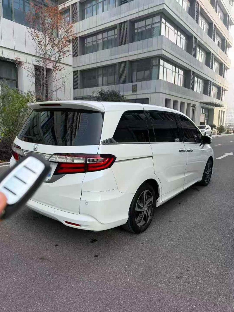 鹤壁18年本田奥德赛7