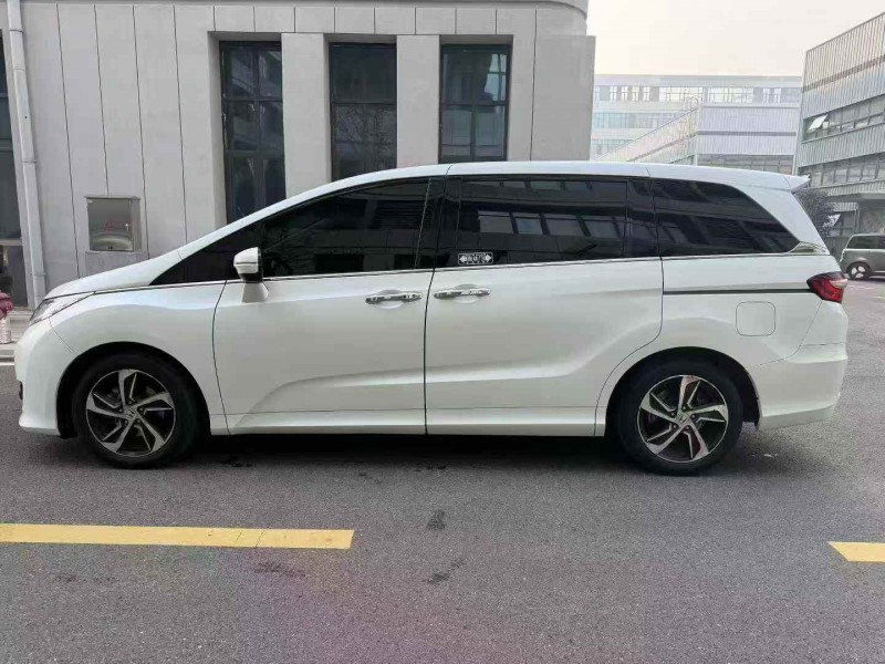 鹤壁18年本田奥德赛8