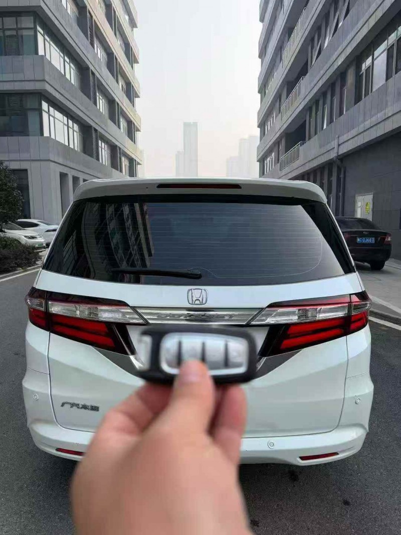 鹤壁18年本田奥德赛9