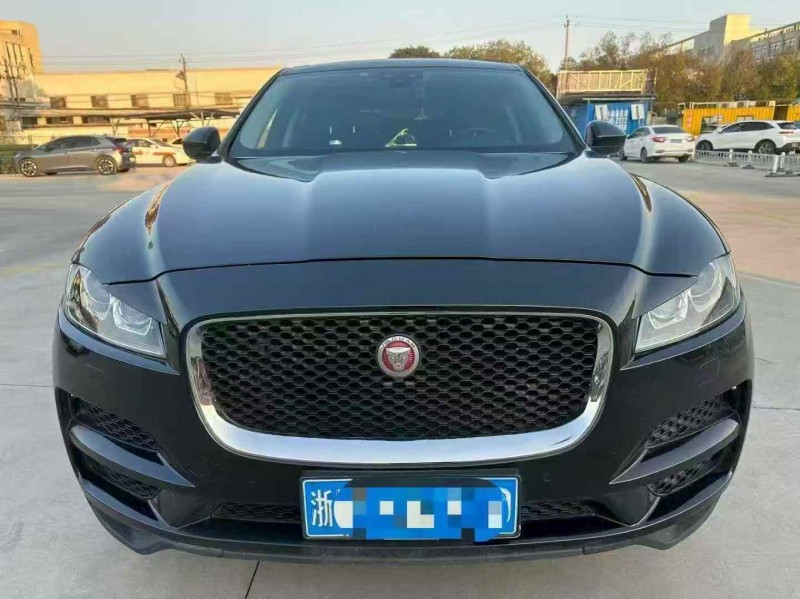 嘉兴18年捷豹F-PACE1