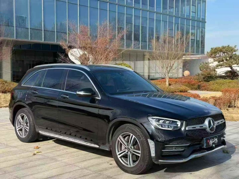 东营19年奔驰GLC2