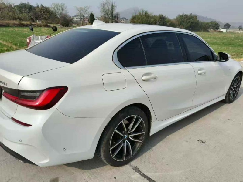 连云港20年宝马3系8