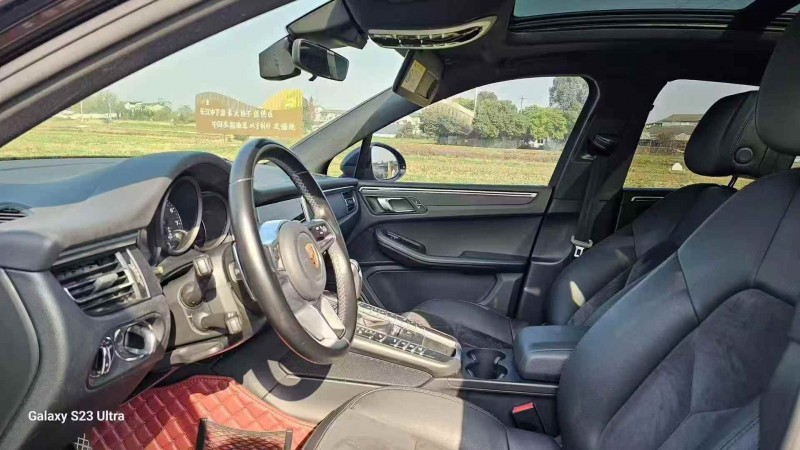 日照19年保时捷Macan4