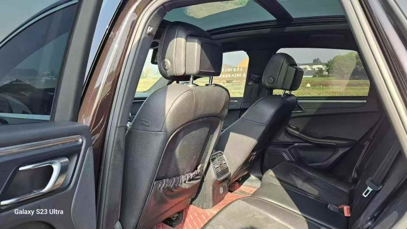 日照19年保时捷Macan6