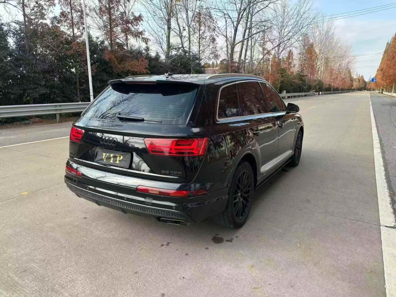 徐州17年奥迪Q78