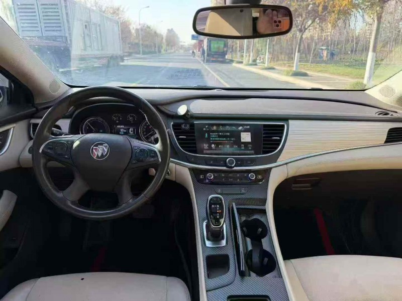 常州19年别克君越5