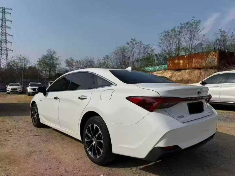 东营24年丰田亚洲龙9