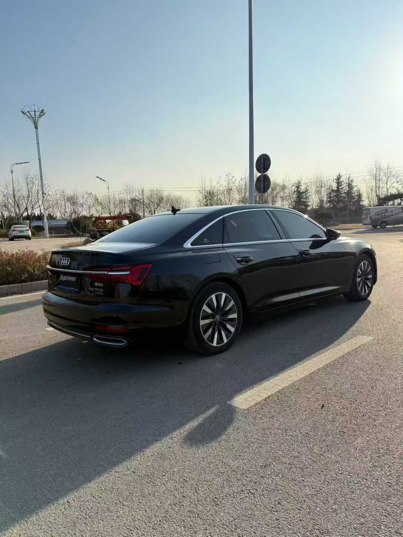 潍坊21年奥迪A6L9