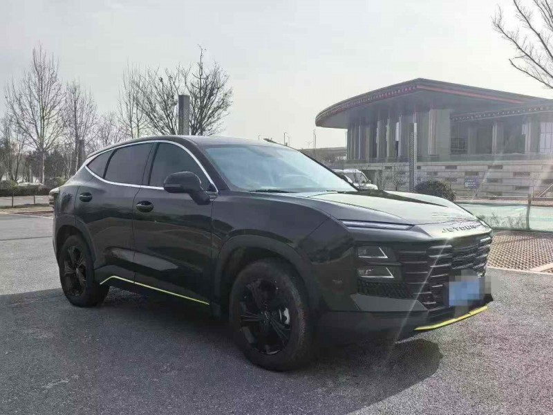 济宁24年奇瑞捷途2