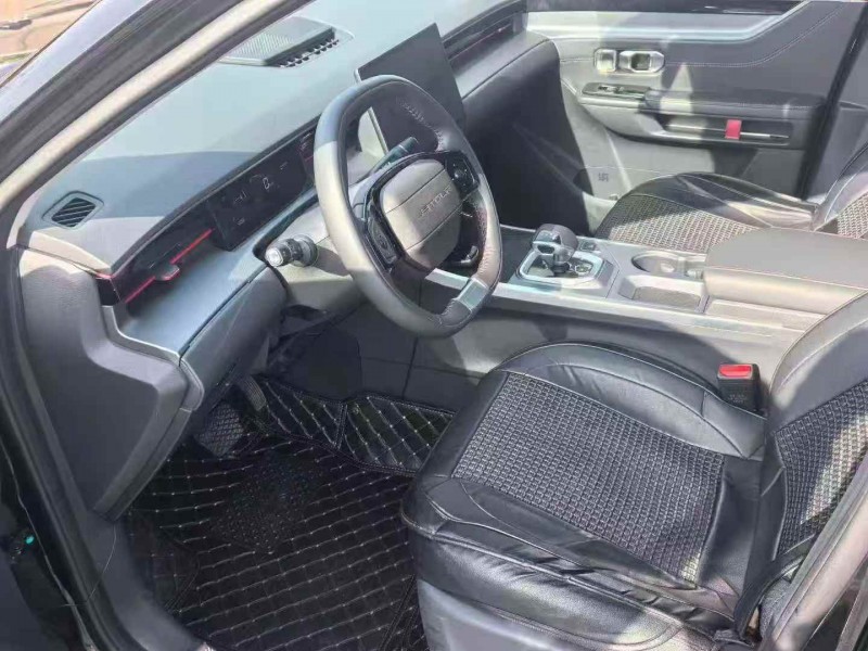 济宁24年奇瑞捷途4