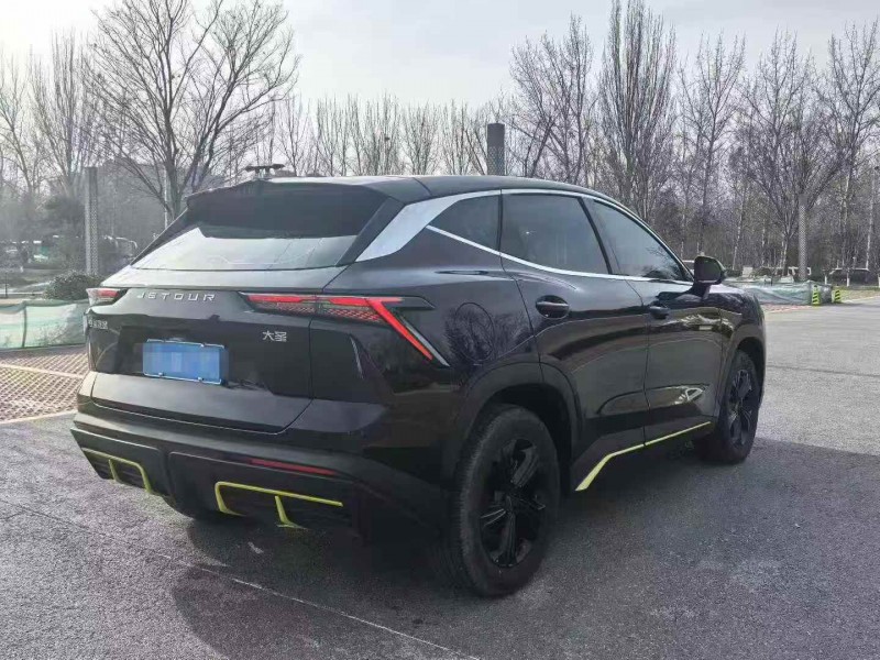 济宁24年奇瑞捷途8