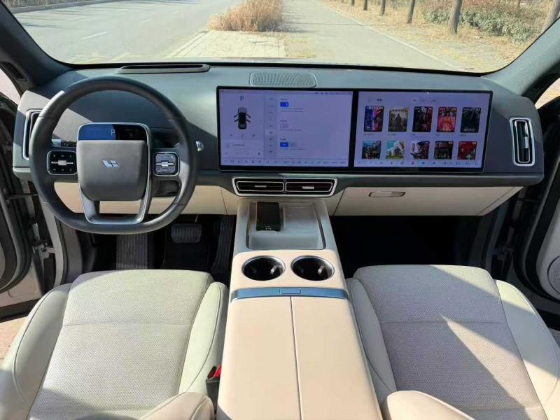 淄博24年理想L64