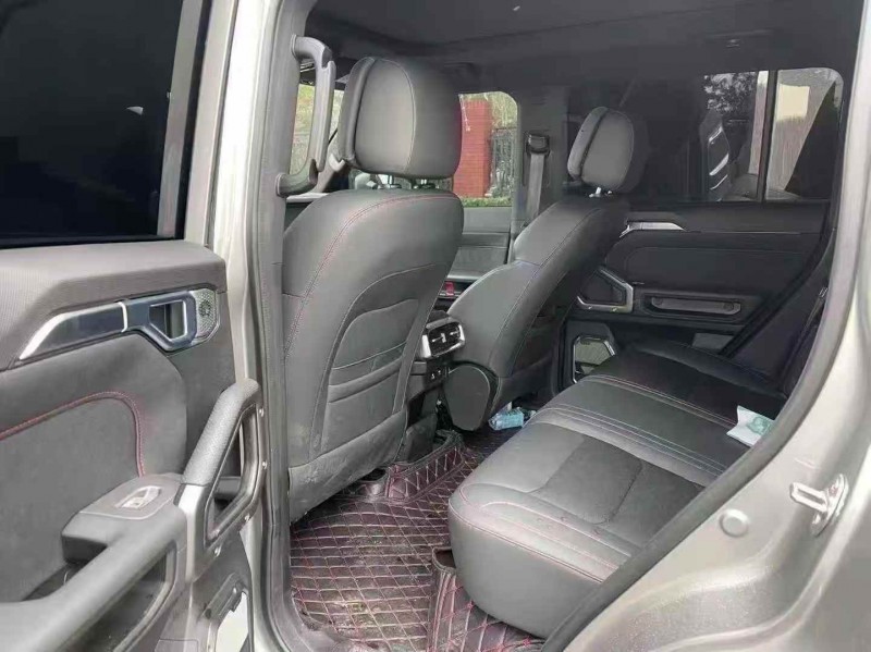 新乡25年奇瑞捷途5