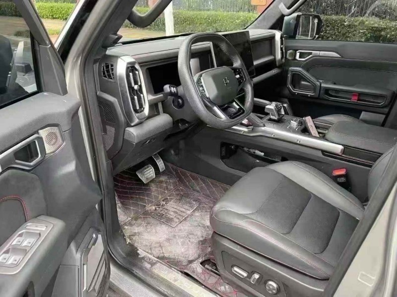 新乡25年奇瑞捷途6