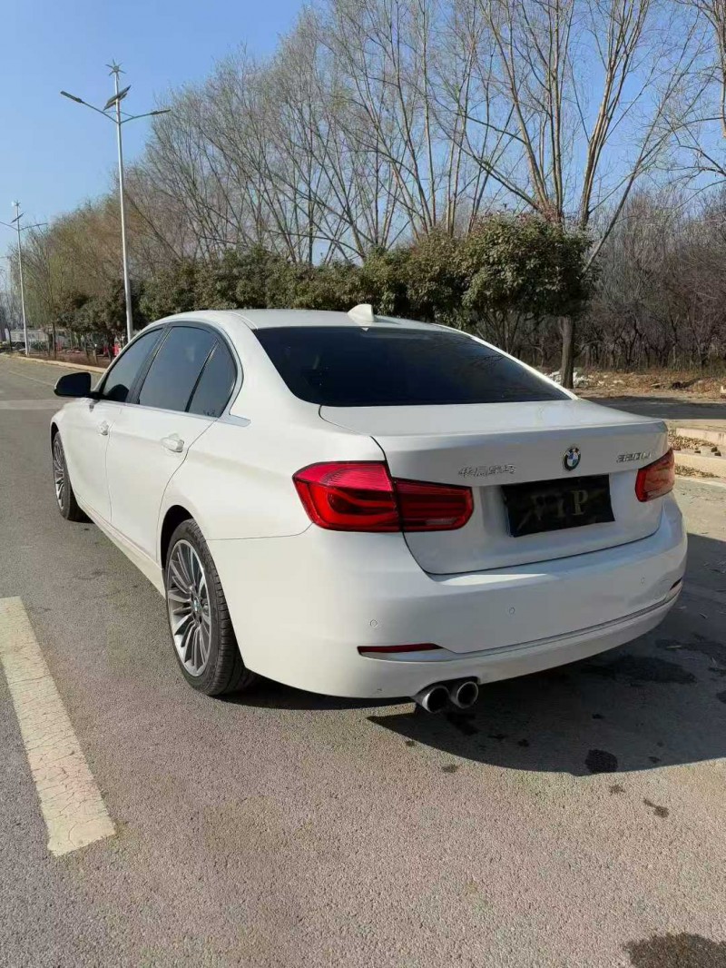 东营19年宝马3系9