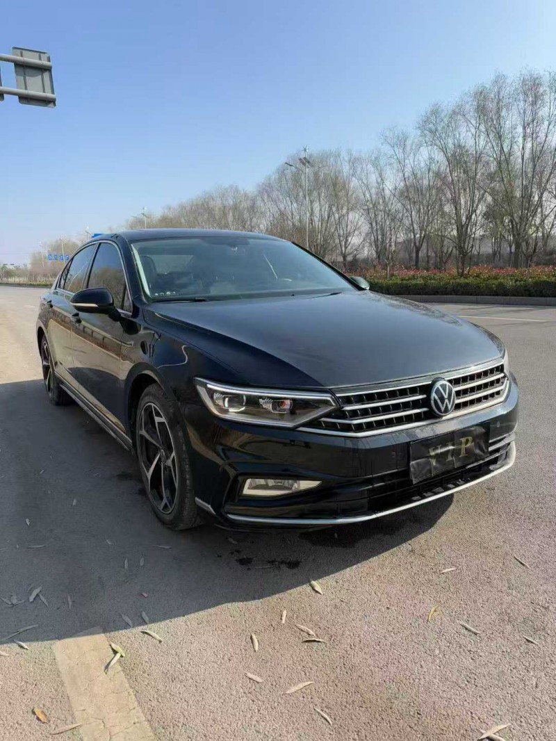 日照22年大众迈腾2