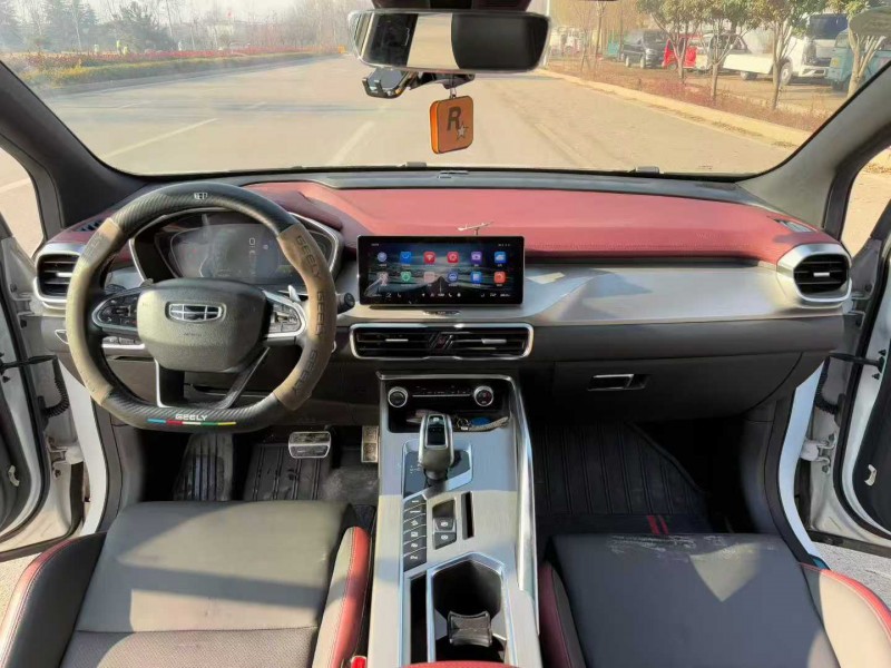 济南19年吉利缤瑞5