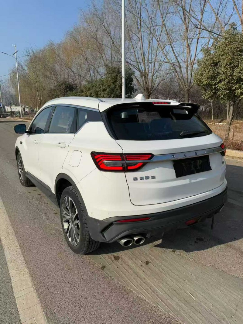 济南19年吉利缤瑞8