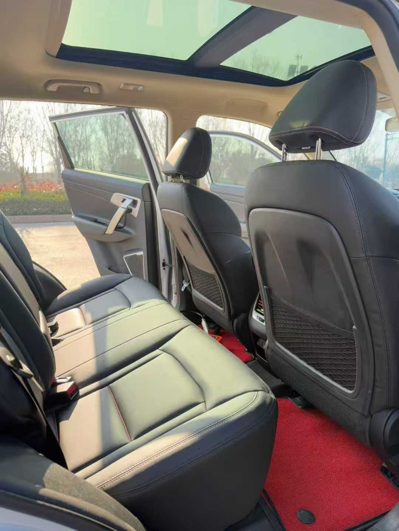 青岛18年吉利博越6