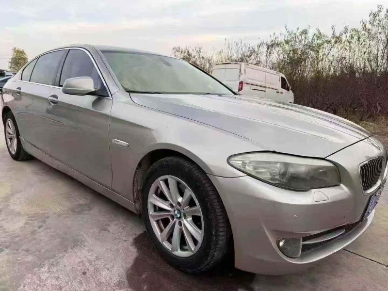 淄博11年宝马5系3