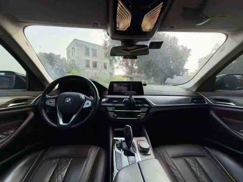 珠海20年宝马5系5