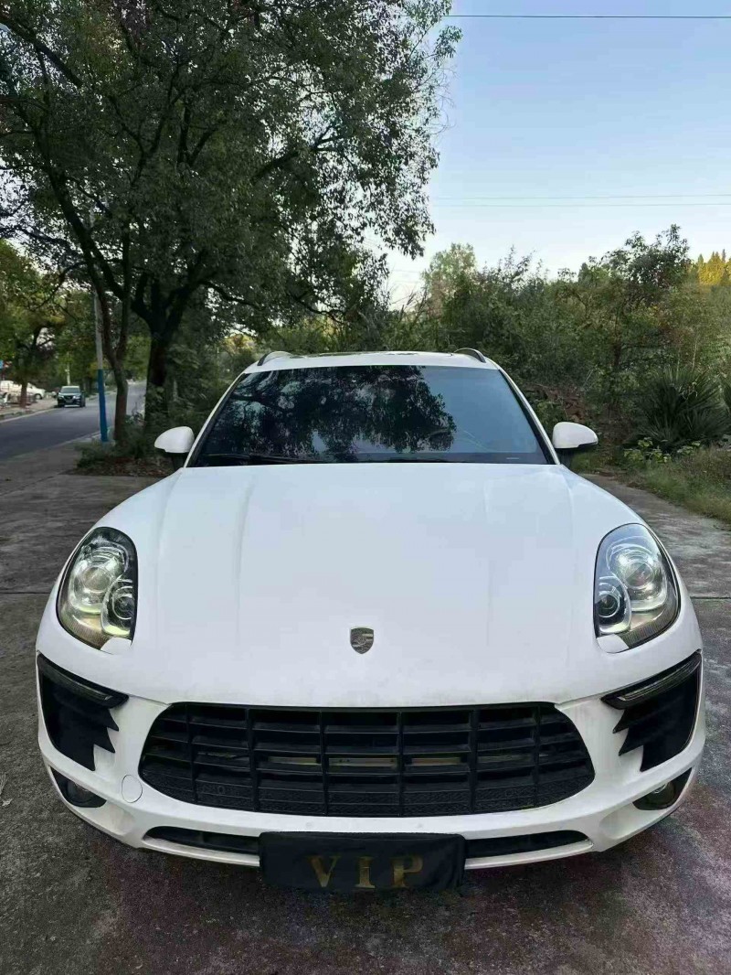 湘潭16年保时捷Macan1