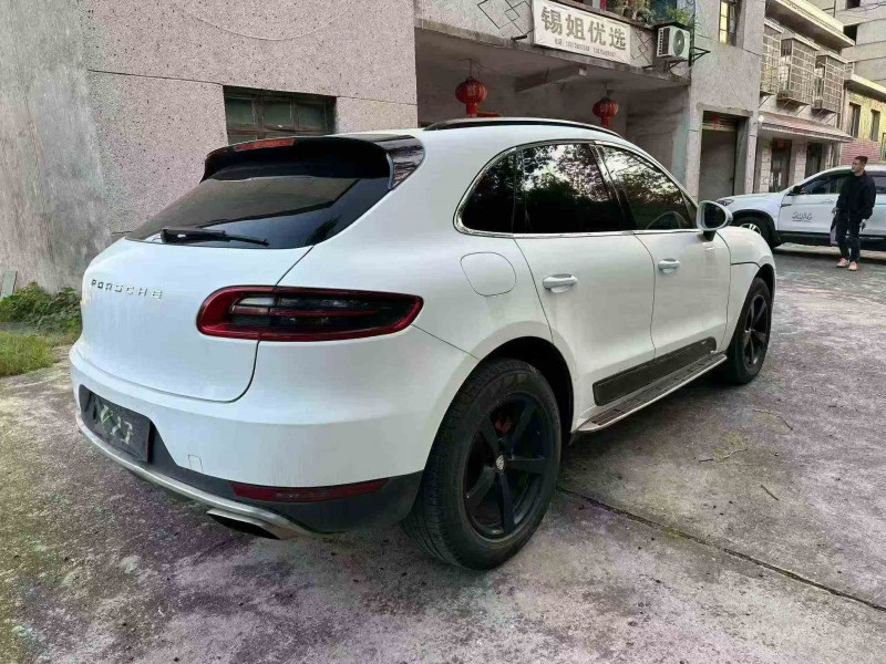 湘潭16年保时捷Macan7