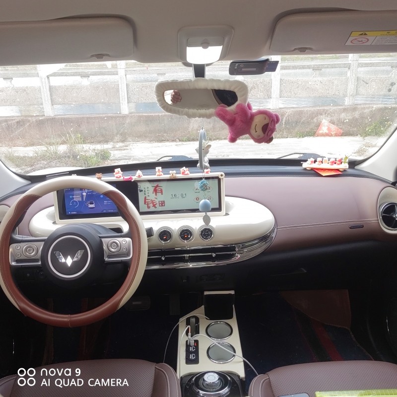 贺州25年五菱汽车缤果8