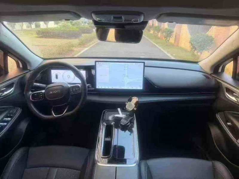 深圳25年传祺埃安S4