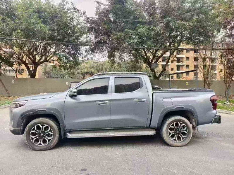 广元23年长安汽车览拓者8