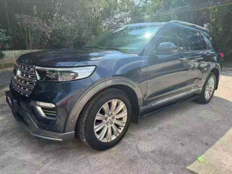 深圳21年福特探险者2