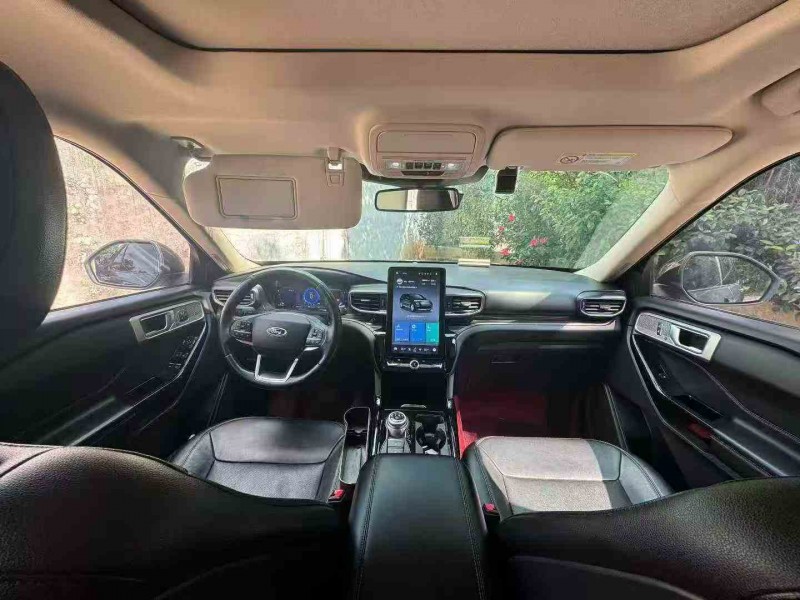 深圳21年福特探险者5