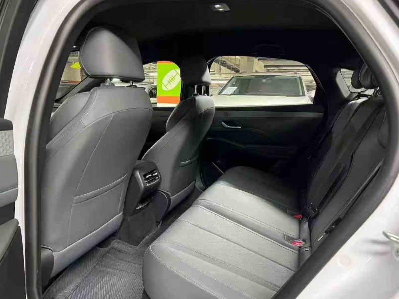 遂宁25年比亚迪秦5