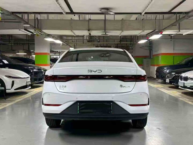 遂宁25年比亚迪秦9