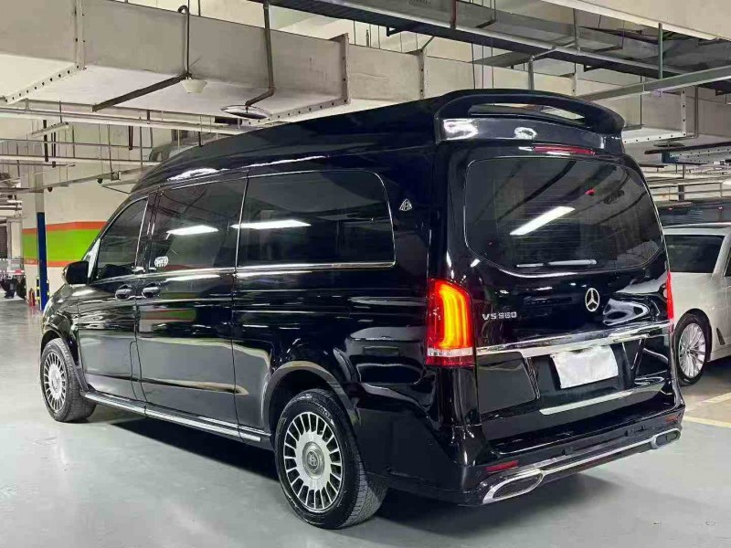 遂宁20年奔驰威霆7