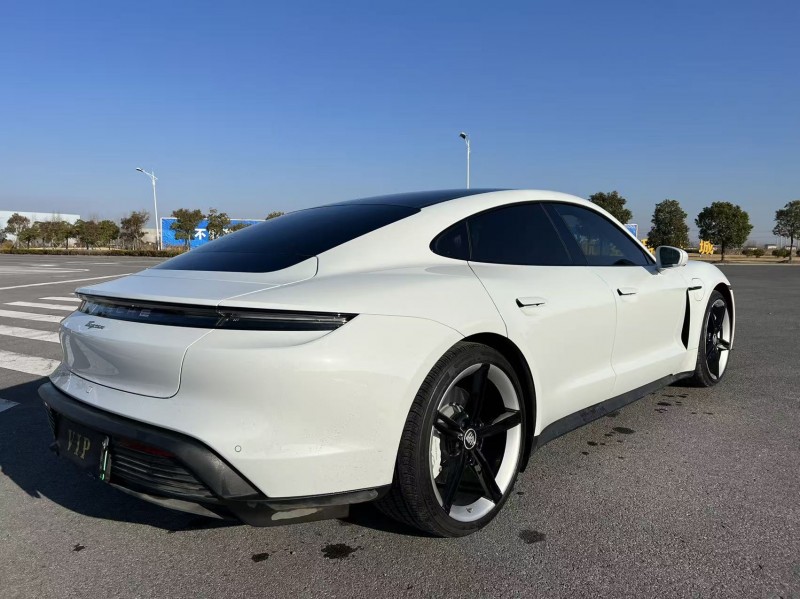 盐城22年保时捷Taycan9