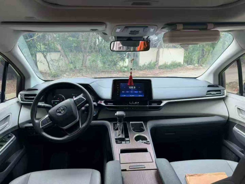 深圳24年丰田格瑞维亚4