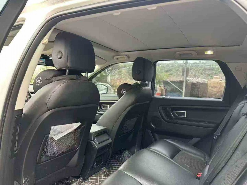 重庆17年路虎发现神行4